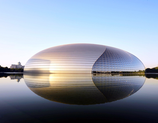 國(guó)家大劇院不銹鋼風(fēng)管項(xiàng)目